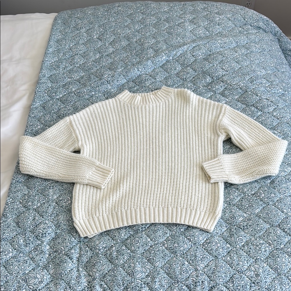 Forever 21 Cream Ribbed Sweater